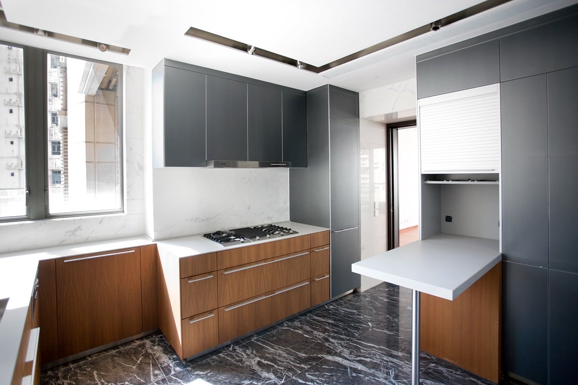 https://img.propertyraptor.com/cdn-cgi/imagedelivery/KD5bF_AFL0JDTbKLWF7z9g/ap8/ap8_001/hornet/prp/img/7a05bc221856b1e75f9d2efd13a9a3fd-wtm.jpg/public