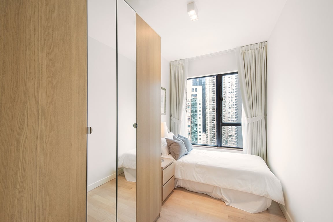 https://img.propertyraptor.com/cdn-cgi/imagedelivery/KD5bF_AFL0JDTbKLWF7z9g/ap8/ap8_001/hornet/prp/img/7a3a48057dcf1d549febf4ef120c5c5e-wtm.jpg/public