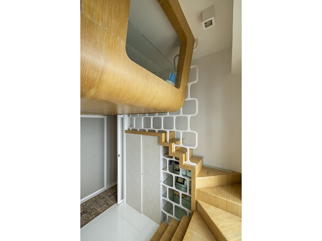 https://img.propertyraptor.com/cdn-cgi/imagedelivery/KD5bF_AFL0JDTbKLWF7z9g/ap8/ap8_001/hornet/prp/img/7a41a2a4cced520ad8be54d627b49282.jpg/public