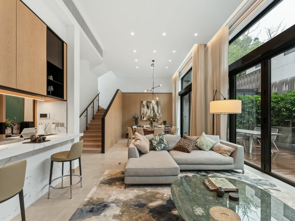 https://img.propertyraptor.com/cdn-cgi/imagedelivery/KD5bF_AFL0JDTbKLWF7z9g/ap8/ap8_001/hornet/prp/img/7aa6ce5976763f188a3b6a25fb90188d-wtm.jpg/public