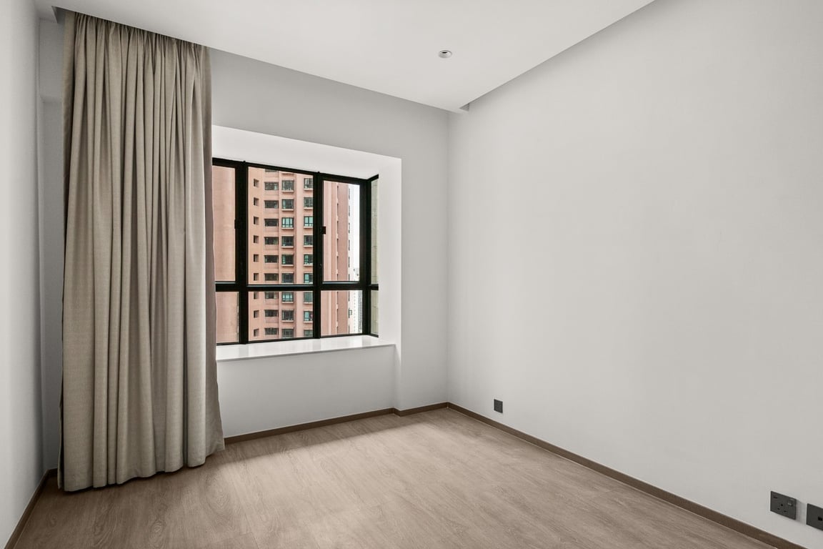 https://img.propertyraptor.com/cdn-cgi/imagedelivery/KD5bF_AFL0JDTbKLWF7z9g/ap8/ap8_001/hornet/prp/img/7acccf45f0a6dd972e8a2b02266883c1-wtm.jpg/public