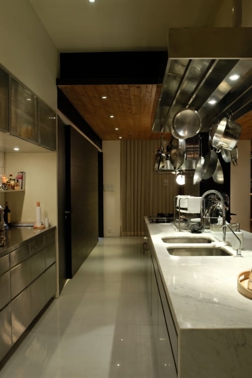 https://img.propertyraptor.com/cdn-cgi/imagedelivery/KD5bF_AFL0JDTbKLWF7z9g/ap8/ap8_001/hornet/prp/img/7ba91ffb104fdf029d58284742ab442a-wtm.jpg/public