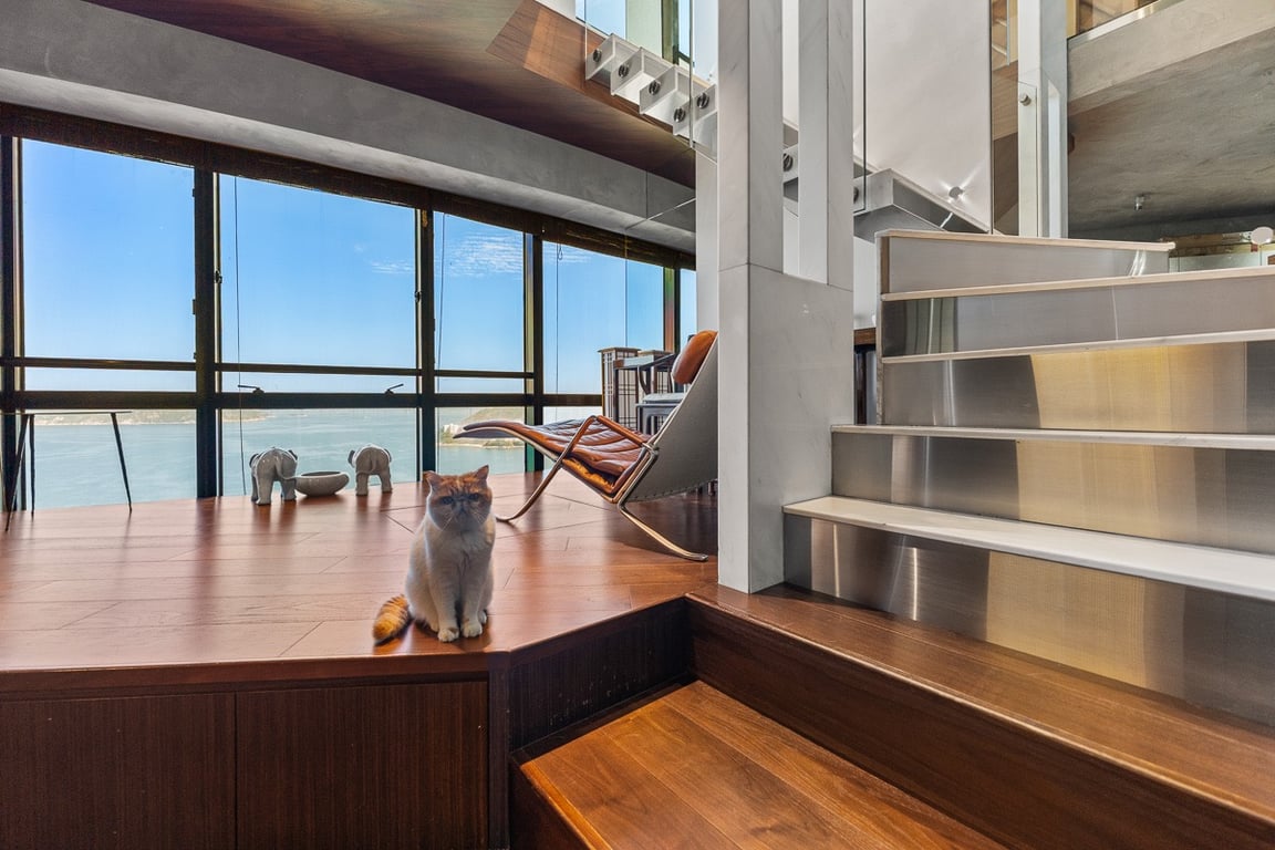https://img.propertyraptor.com/cdn-cgi/imagedelivery/KD5bF_AFL0JDTbKLWF7z9g/ap8/ap8_001/hornet/prp/img/7bbac02162a30299300332c1a1feabf6-wtm.jpg/public