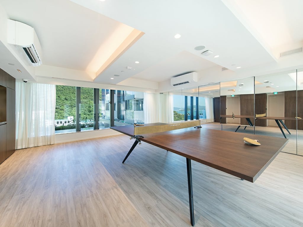 https://img.propertyraptor.com/cdn-cgi/imagedelivery/KD5bF_AFL0JDTbKLWF7z9g/ap8/ap8_001/hornet/prp/img/7c158b597fcd5adcb319bde296f57c29.jpg/public