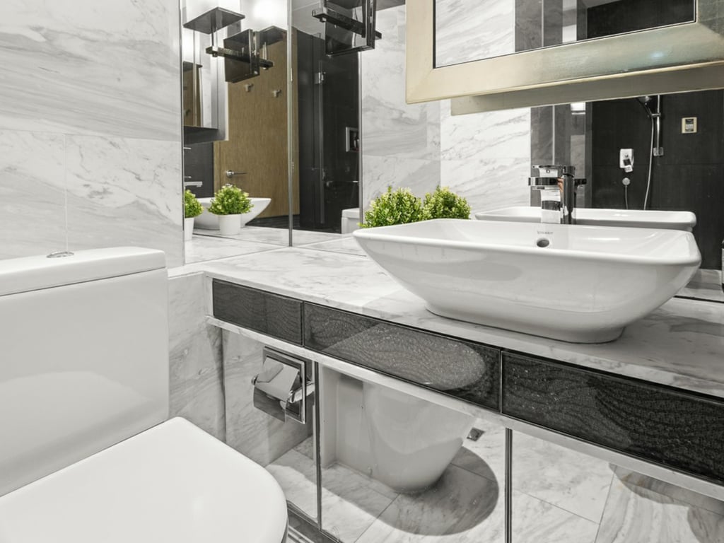 https://img.propertyraptor.com/cdn-cgi/imagedelivery/KD5bF_AFL0JDTbKLWF7z9g/ap8/ap8_001/hornet/prp/img/7c736bcb767e3103d69db821c068a2ed-wtm.jpg/public
