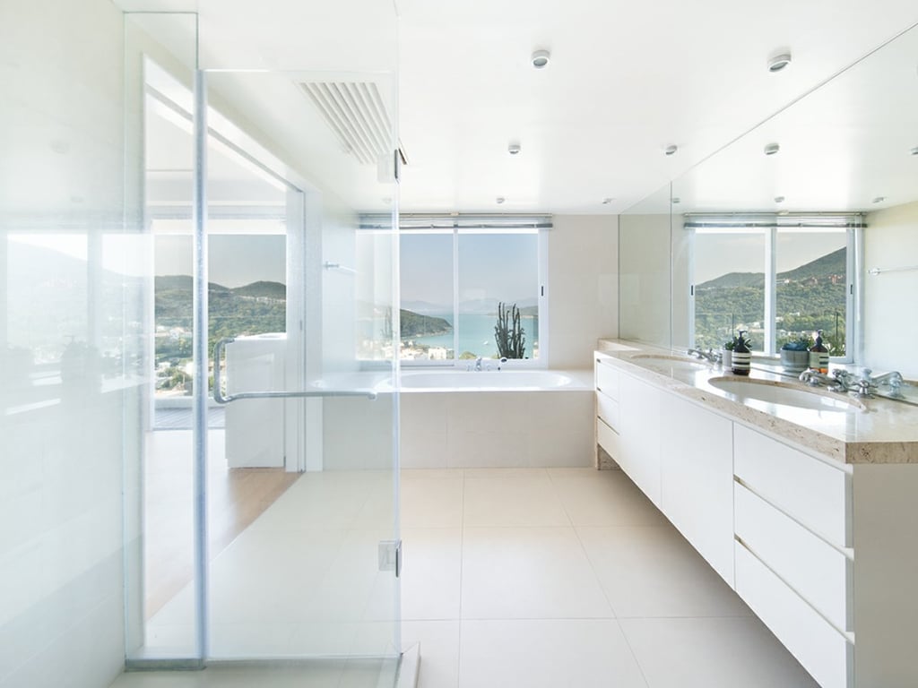 https://img.propertyraptor.com/cdn-cgi/imagedelivery/KD5bF_AFL0JDTbKLWF7z9g/ap8/ap8_001/hornet/prp/img/7c78c649e76daf2195ea571713cc7c09.jpg/public
