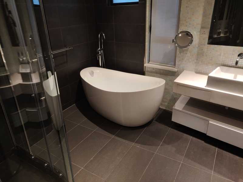 https://img.propertyraptor.com/cdn-cgi/imagedelivery/KD5bF_AFL0JDTbKLWF7z9g/ap8/ap8_001/hornet/prp/img/7c839af63d8ad72db19c92eaf443d97d.jpg/public