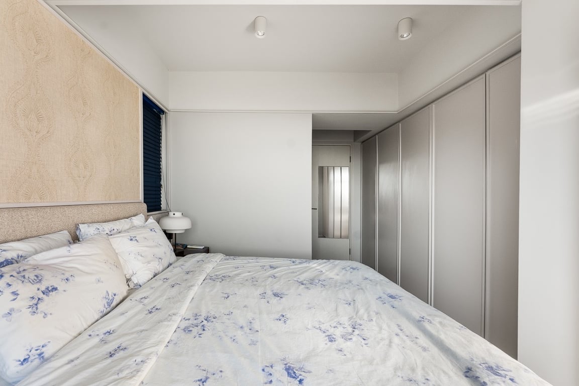 https://img.propertyraptor.com/cdn-cgi/imagedelivery/KD5bF_AFL0JDTbKLWF7z9g/ap8/ap8_001/hornet/prp/img/7c9ea64bc188992c3f58a1ec7767894f-wtm.jpg/public