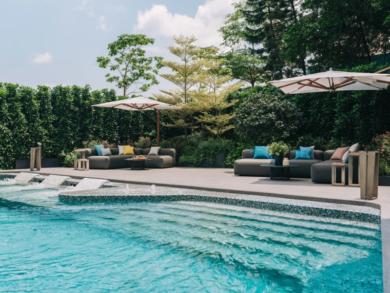 https://img.propertyraptor.com/cdn-cgi/imagedelivery/KD5bF_AFL0JDTbKLWF7z9g/ap8/ap8_001/hornet/prp/img/7cad827a5d198d88d6cabf7909c5a450.jpg/public