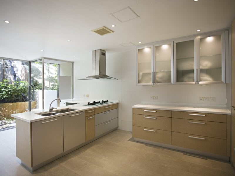 Redhill Peninsula - Palm Drive