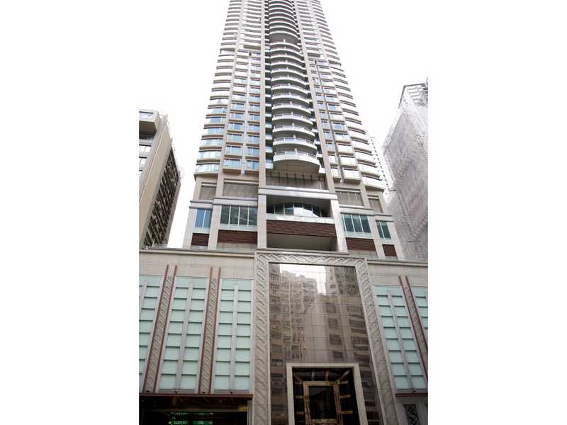 https://img.propertyraptor.com/cdn-cgi/imagedelivery/KD5bF_AFL0JDTbKLWF7z9g/ap8/ap8_001/hornet/prp/img/7d8a384372d2da6f10f142d0430a10dd.jpg/public