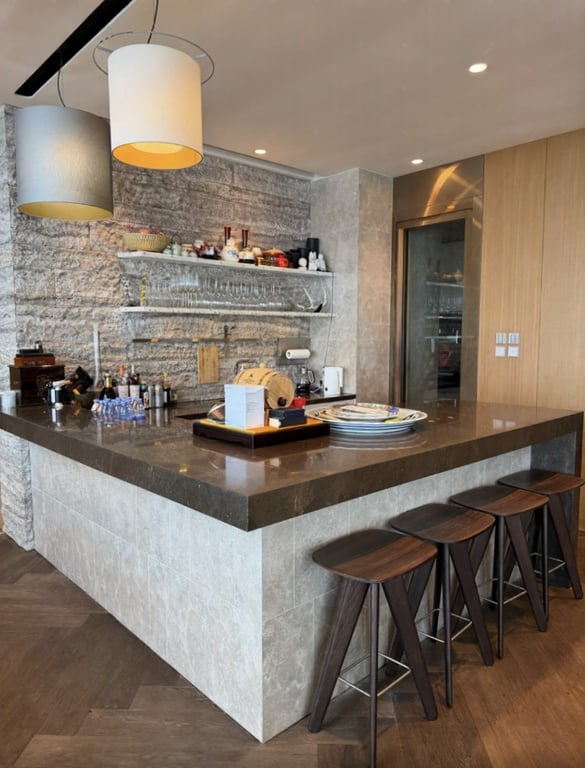 https://img.propertyraptor.com/cdn-cgi/imagedelivery/KD5bF_AFL0JDTbKLWF7z9g/ap8/ap8_001/hornet/prp/img/7da23fe4a89ee02a6934f78d0f72857a-wtm.jpg/public