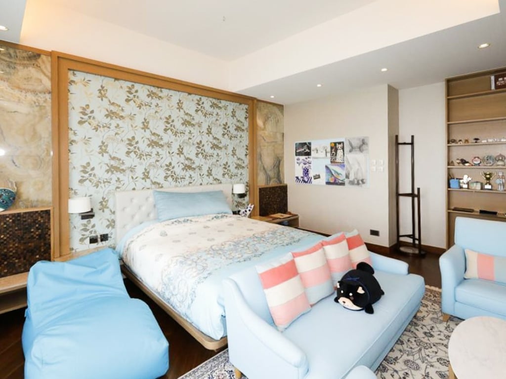 https://img.propertyraptor.com/cdn-cgi/imagedelivery/KD5bF_AFL0JDTbKLWF7z9g/ap8/ap8_001/hornet/prp/img/7e34f2701e54ac85439f7c137fb82cd2-wtm.jpg/public