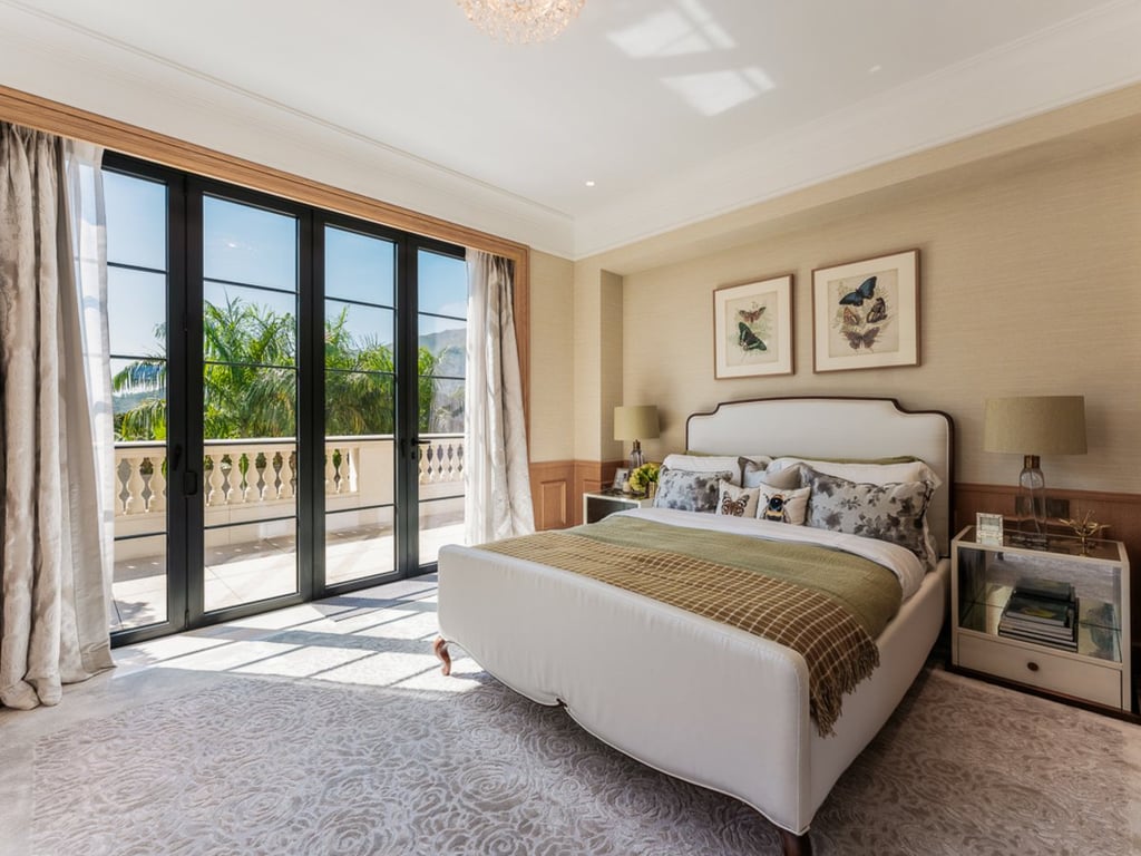 https://img.propertyraptor.com/cdn-cgi/imagedelivery/KD5bF_AFL0JDTbKLWF7z9g/ap8/ap8_001/hornet/prp/img/7ee8e8488a3b11157aeff44490aa7edb.jpg/public