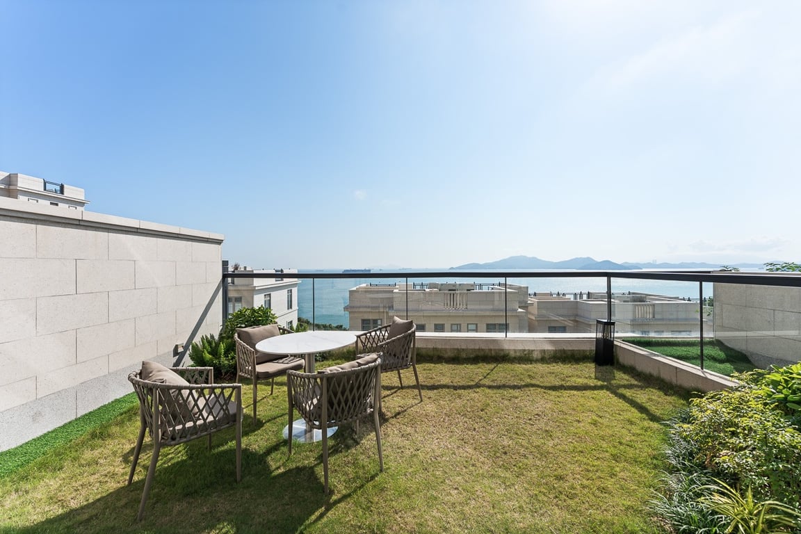 https://img.propertyraptor.com/cdn-cgi/imagedelivery/KD5bF_AFL0JDTbKLWF7z9g/ap8/ap8_001/hornet/prp/img/7eef6dfc8bb75d5f1ef9dccde067903c-wtm.jpg/public