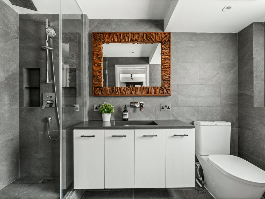 https://img.propertyraptor.com/cdn-cgi/imagedelivery/KD5bF_AFL0JDTbKLWF7z9g/ap8/ap8_001/hornet/prp/img/7fb84f36d33e29421b1c8f3413a41fd1-wtm.jpg/public