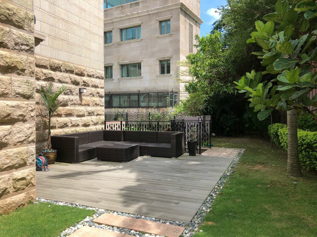 https://img.propertyraptor.com/cdn-cgi/imagedelivery/KD5bF_AFL0JDTbKLWF7z9g/ap8/ap8_001/hornet/prp/img/8044a68bc2619b52083d65b15d180757-wtm.jpg/public