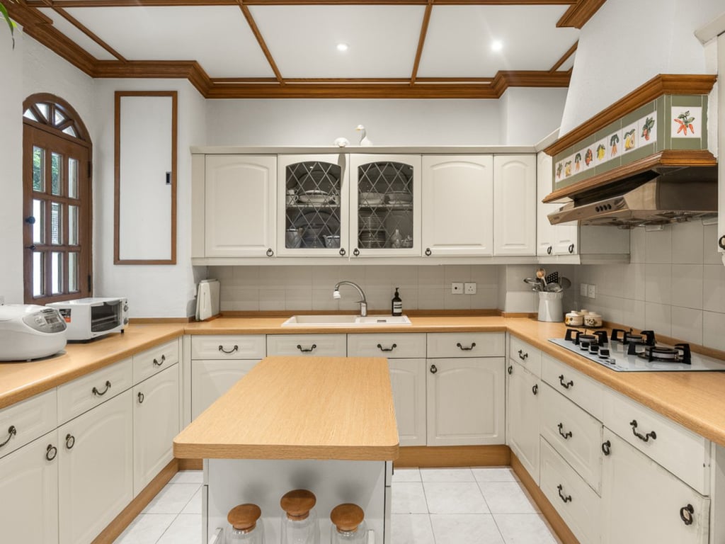 https://img.propertyraptor.com/cdn-cgi/imagedelivery/KD5bF_AFL0JDTbKLWF7z9g/ap8/ap8_001/hornet/prp/img/8076c37aa56c24c8b62c8a4dfb9f7ae5-wtm.jpg/public