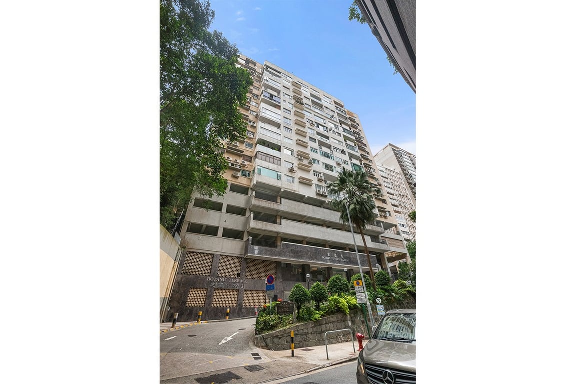 https://img.propertyraptor.com/cdn-cgi/imagedelivery/KD5bF_AFL0JDTbKLWF7z9g/ap8/ap8_001/hornet/prp/img/812b81a0c96e32329345d3a0564f107e-wtm.jpg/public
