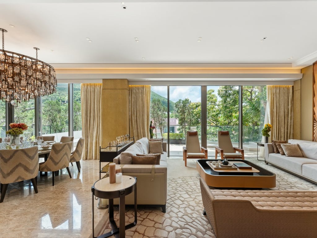 https://img.propertyraptor.com/cdn-cgi/imagedelivery/KD5bF_AFL0JDTbKLWF7z9g/ap8/ap8_001/hornet/prp/img/812d4ecf8c63f580bb588087b50a642a-wtm.jpg/public