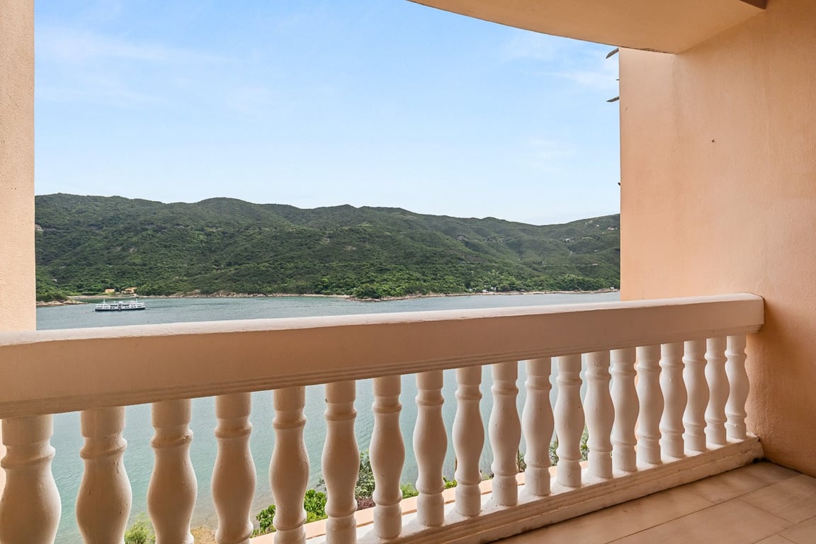 https://img.propertyraptor.com/cdn-cgi/imagedelivery/KD5bF_AFL0JDTbKLWF7z9g/ap8/ap8_001/hornet/prp/img/81ad8da1b0d1b39ee8470d7fc4b6a9da-wtm.jpg/public