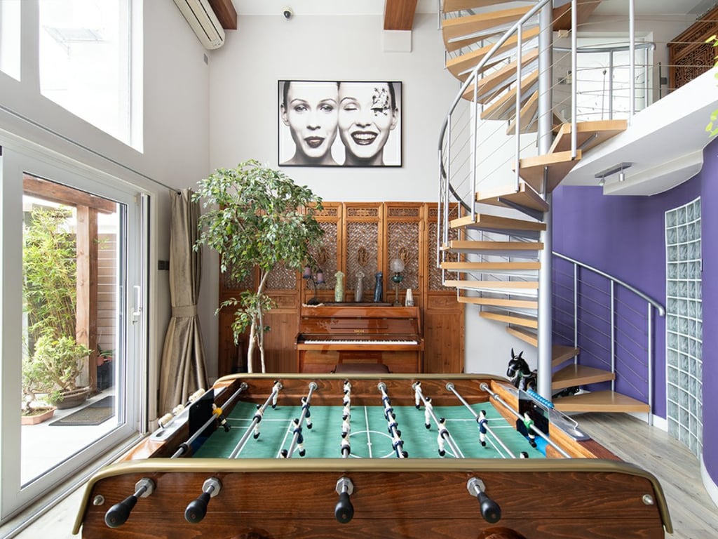 https://img.propertyraptor.com/cdn-cgi/imagedelivery/KD5bF_AFL0JDTbKLWF7z9g/ap8/ap8_001/hornet/prp/img/820a70149714bb9c8d34d2960a5440c2.jpg/public
