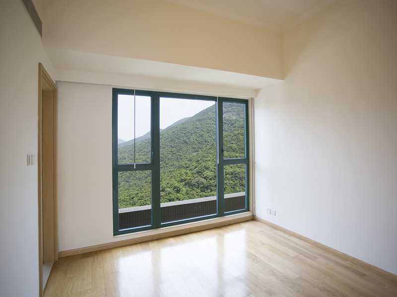 127 Repulse Bay Road