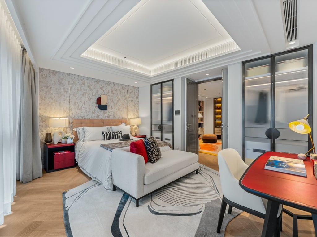 https://img.propertyraptor.com/cdn-cgi/imagedelivery/KD5bF_AFL0JDTbKLWF7z9g/ap8/ap8_001/hornet/prp/img/8500b350a514f05878d9e65cad9741fa-wtm.jpg/public