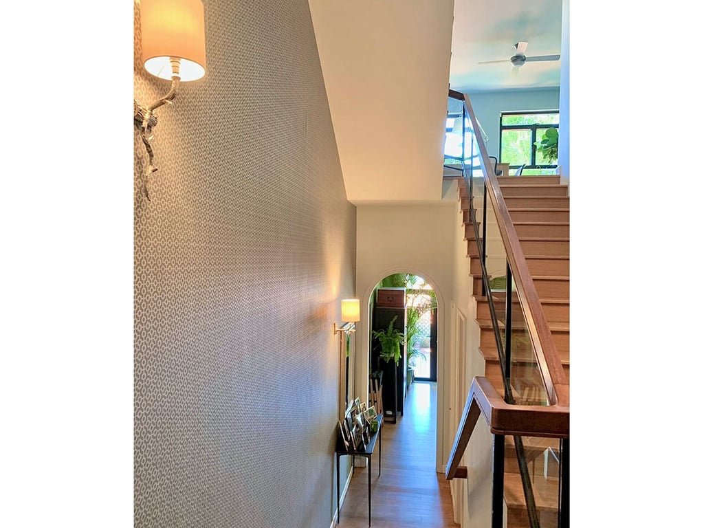 https://img.propertyraptor.com/cdn-cgi/imagedelivery/KD5bF_AFL0JDTbKLWF7z9g/ap8/ap8_001/hornet/prp/img/85084e01cf3d5182641668041bea003d.jpg/public