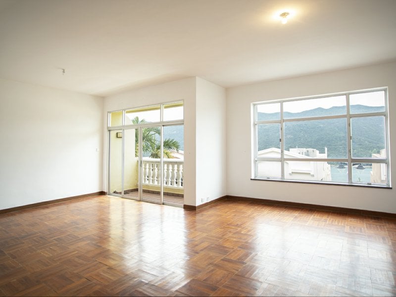 Redhill Peninsula - Palm Drive
