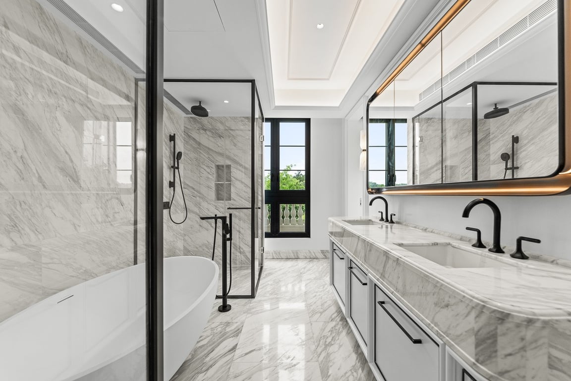 https://img.propertyraptor.com/cdn-cgi/imagedelivery/KD5bF_AFL0JDTbKLWF7z9g/ap8/ap8_001/hornet/prp/img/8564bdf69a35369e3cd77242d5a8665a-wtm.jpg/public