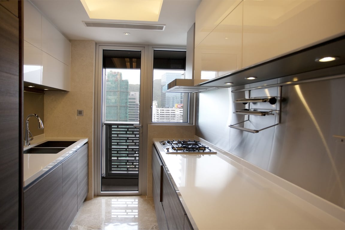 https://img.propertyraptor.com/cdn-cgi/imagedelivery/KD5bF_AFL0JDTbKLWF7z9g/ap8/ap8_001/hornet/prp/img/85679ece46dae3e3bb51114453986563-wtm.jpg/public