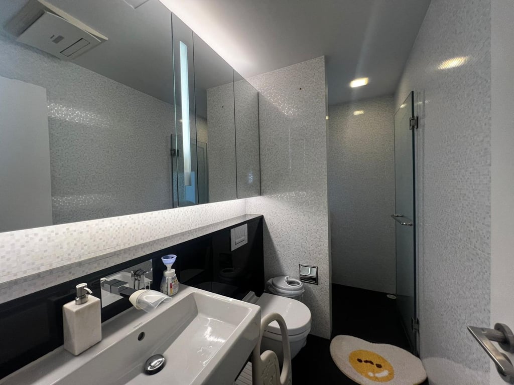 https://img.propertyraptor.com/cdn-cgi/imagedelivery/KD5bF_AFL0JDTbKLWF7z9g/ap8/ap8_001/hornet/prp/img/8578dcb58be24af9258dd0e2a7d0bede-wtm.jpg/public