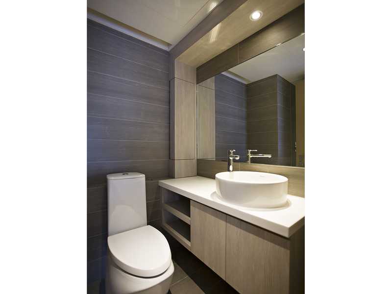 https://img.propertyraptor.com/cdn-cgi/imagedelivery/KD5bF_AFL0JDTbKLWF7z9g/ap8/ap8_001/hornet/prp/img/85bbaf978f994a47d15eaff61d42cbea.jpg/public