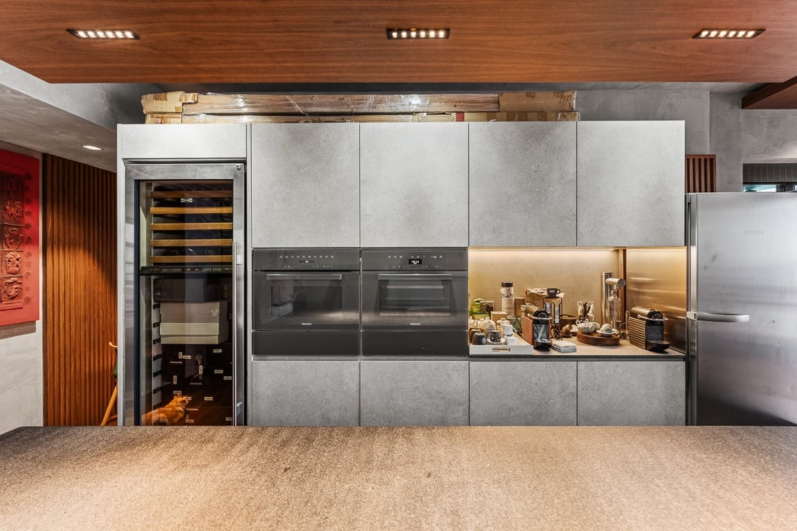 https://img.propertyraptor.com/cdn-cgi/imagedelivery/KD5bF_AFL0JDTbKLWF7z9g/ap8/ap8_001/hornet/prp/img/86e10114cc7e821705eb0b475ec7ab93-wtm.jpg/public