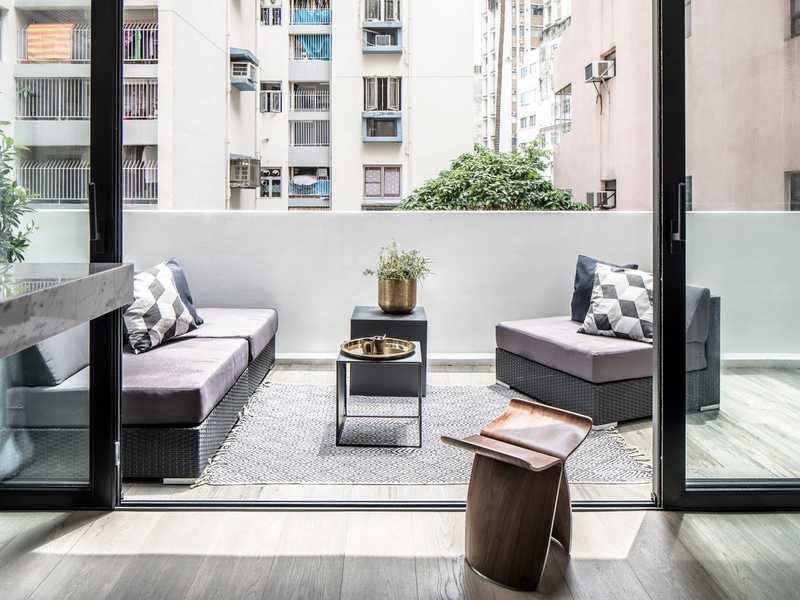 https://img.propertyraptor.com/cdn-cgi/imagedelivery/KD5bF_AFL0JDTbKLWF7z9g/ap8/ap8_001/hornet/prp/img/8732013984150b8445c0d4a743bc96f0.jpg/public