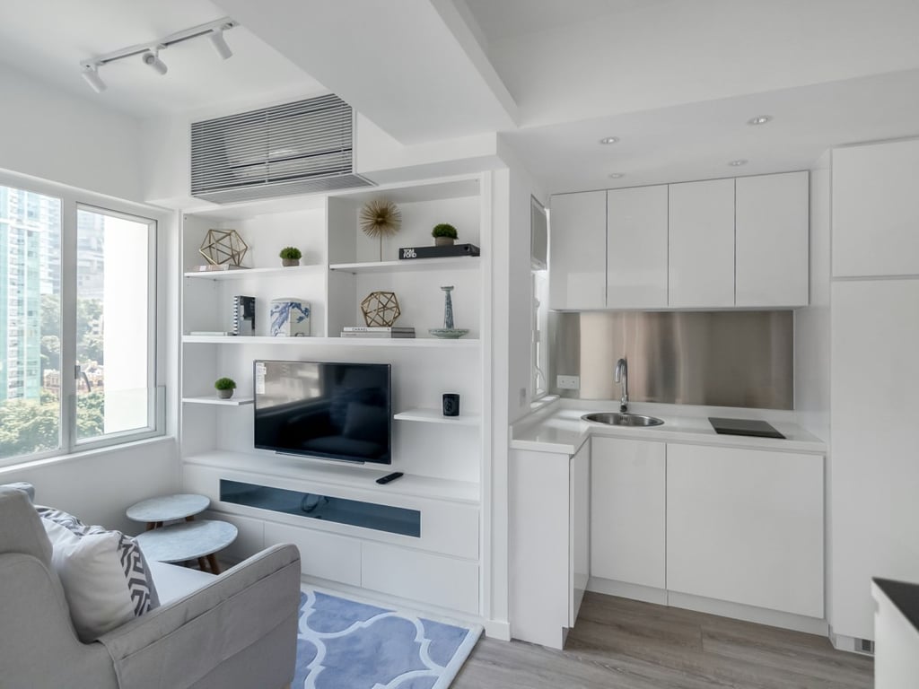 https://img.propertyraptor.com/cdn-cgi/imagedelivery/KD5bF_AFL0JDTbKLWF7z9g/ap8/ap8_001/hornet/prp/img/873e328425c5ac2d0d6c2fd1312c4cc7.jpg/public