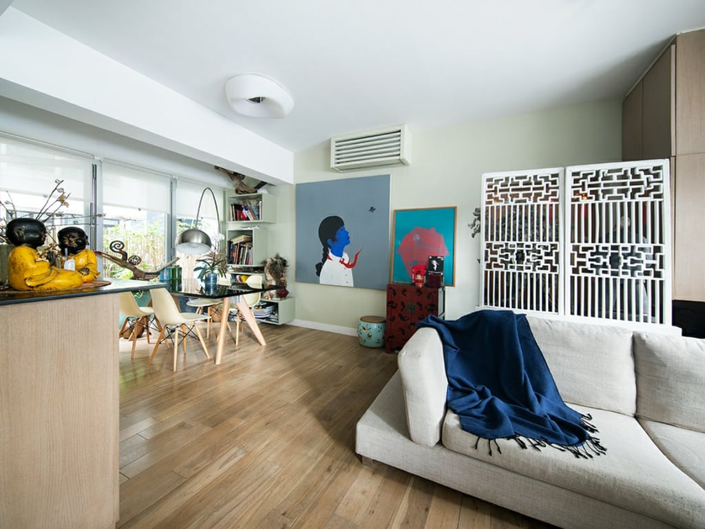 https://img.propertyraptor.com/cdn-cgi/imagedelivery/KD5bF_AFL0JDTbKLWF7z9g/ap8/ap8_001/hornet/prp/img/8884797a0dfe468f5c6a482826bc8a5d.jpg/public
