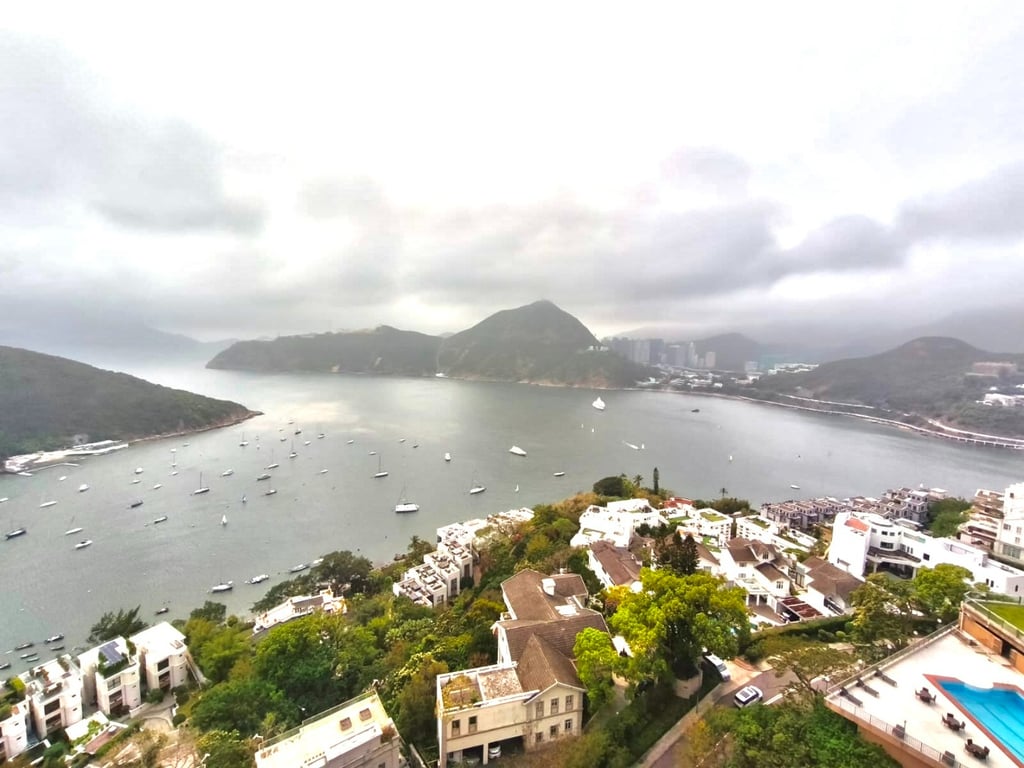Pine Crest