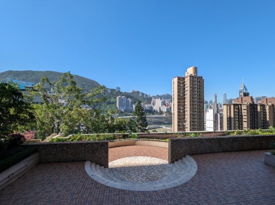https://img.propertyraptor.com/cdn-cgi/imagedelivery/KD5bF_AFL0JDTbKLWF7z9g/ap8/ap8_001/hornet/prp/img/890a3d1aaf17bb4d0a5fc07a85e2569d-wtm.jpg/public