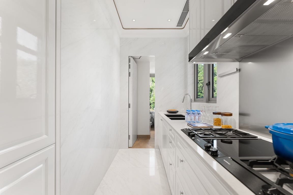 https://img.propertyraptor.com/cdn-cgi/imagedelivery/KD5bF_AFL0JDTbKLWF7z9g/ap8/ap8_001/hornet/prp/img/896b2df0687906b23def356b58d817c7-wtm.jpg/public