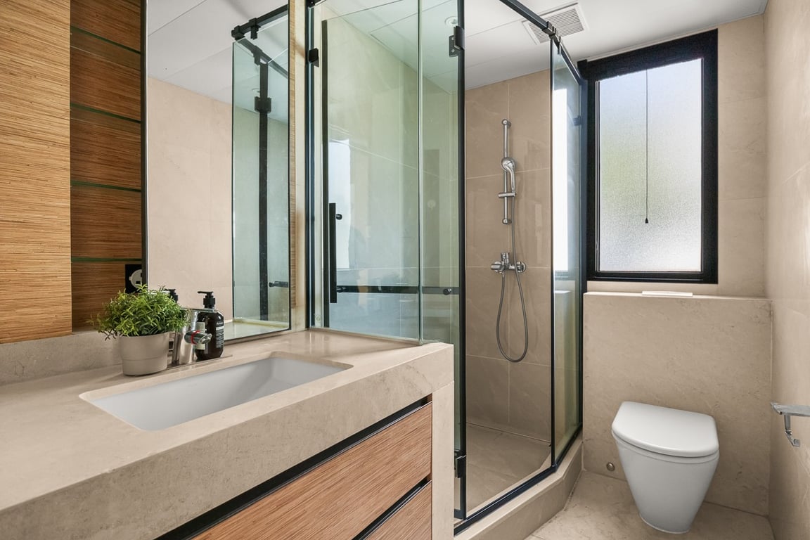 https://img.propertyraptor.com/cdn-cgi/imagedelivery/KD5bF_AFL0JDTbKLWF7z9g/ap8/ap8_001/hornet/prp/img/89851a1c53a98643203eb19b9322083b-wtm.jpg/public