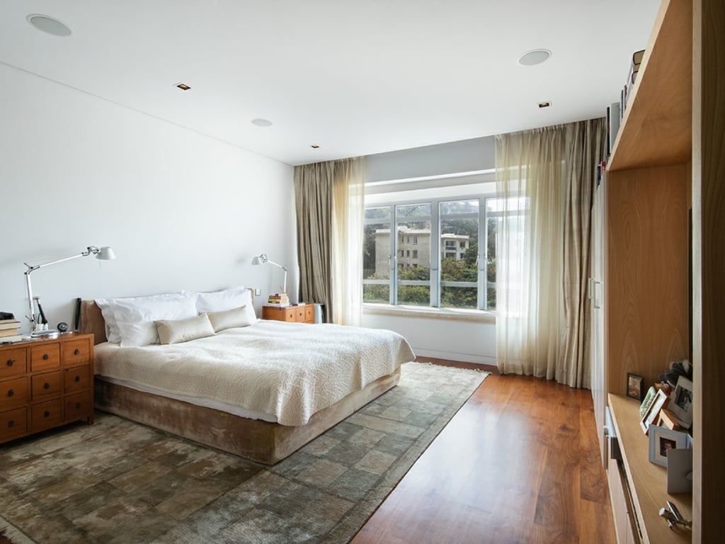 https://img.propertyraptor.com/cdn-cgi/imagedelivery/KD5bF_AFL0JDTbKLWF7z9g/ap8/ap8_001/hornet/prp/img/8a5976f829da492842505310110814ad.jpg/public