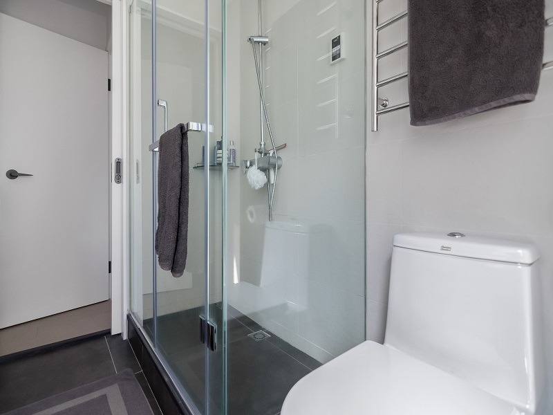 https://img.propertyraptor.com/cdn-cgi/imagedelivery/KD5bF_AFL0JDTbKLWF7z9g/ap8/ap8_001/hornet/prp/img/8ad805ca2d43d72575b2a44b406eb84e-wtm.jpg/public