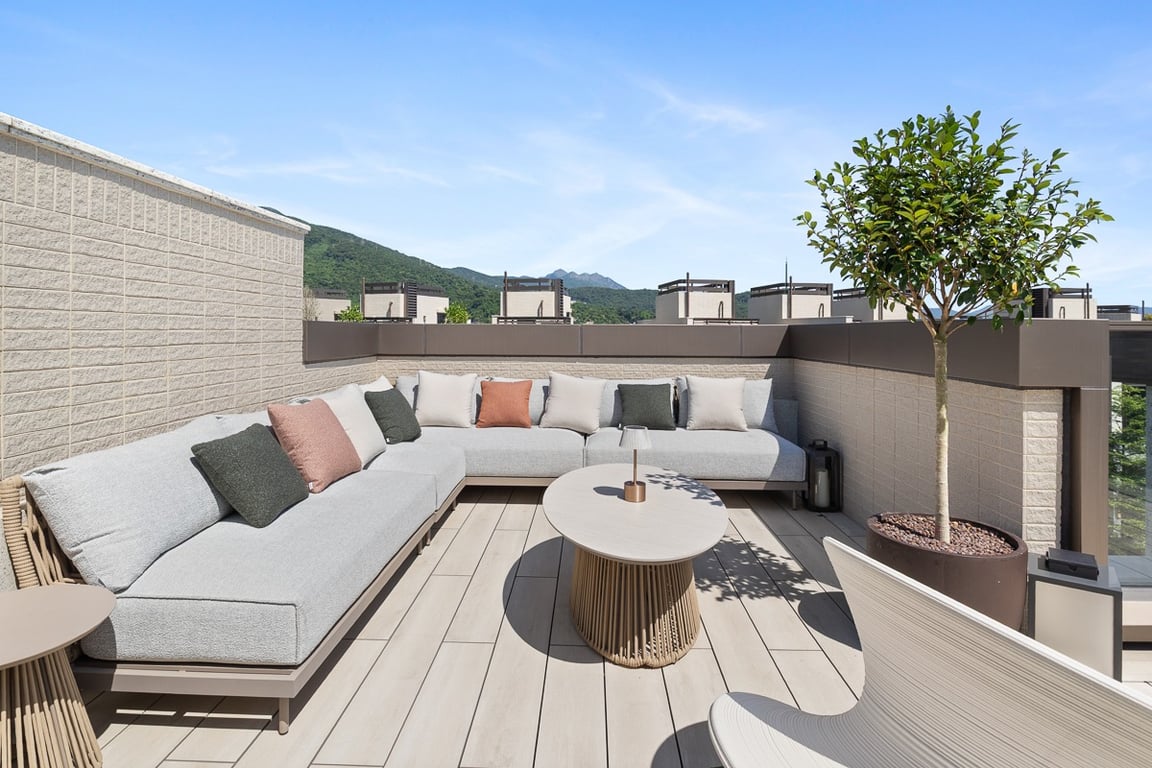 https://img.propertyraptor.com/cdn-cgi/imagedelivery/KD5bF_AFL0JDTbKLWF7z9g/ap8/ap8_001/hornet/prp/img/8b331eb83a3ee392450ea50c8eac4002-wtm.jpg/public