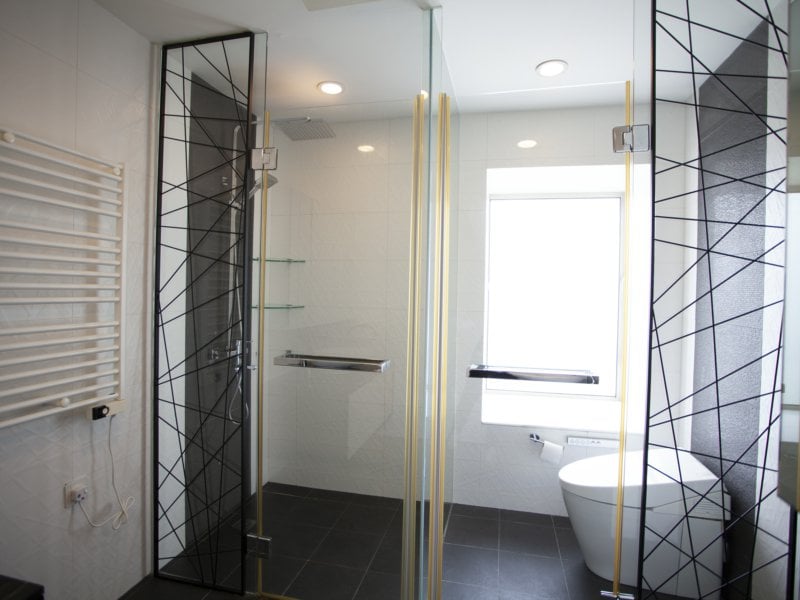 https://img.propertyraptor.com/cdn-cgi/imagedelivery/KD5bF_AFL0JDTbKLWF7z9g/ap8/ap8_001/hornet/prp/img/8b76f696c73237503da3bfe199da5046.jpg/public