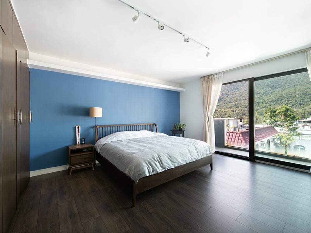 https://img.propertyraptor.com/cdn-cgi/imagedelivery/KD5bF_AFL0JDTbKLWF7z9g/ap8/ap8_001/hornet/prp/img/8bb3dc6a3ba08e4ff10e0b38f66927a6.jpg/public