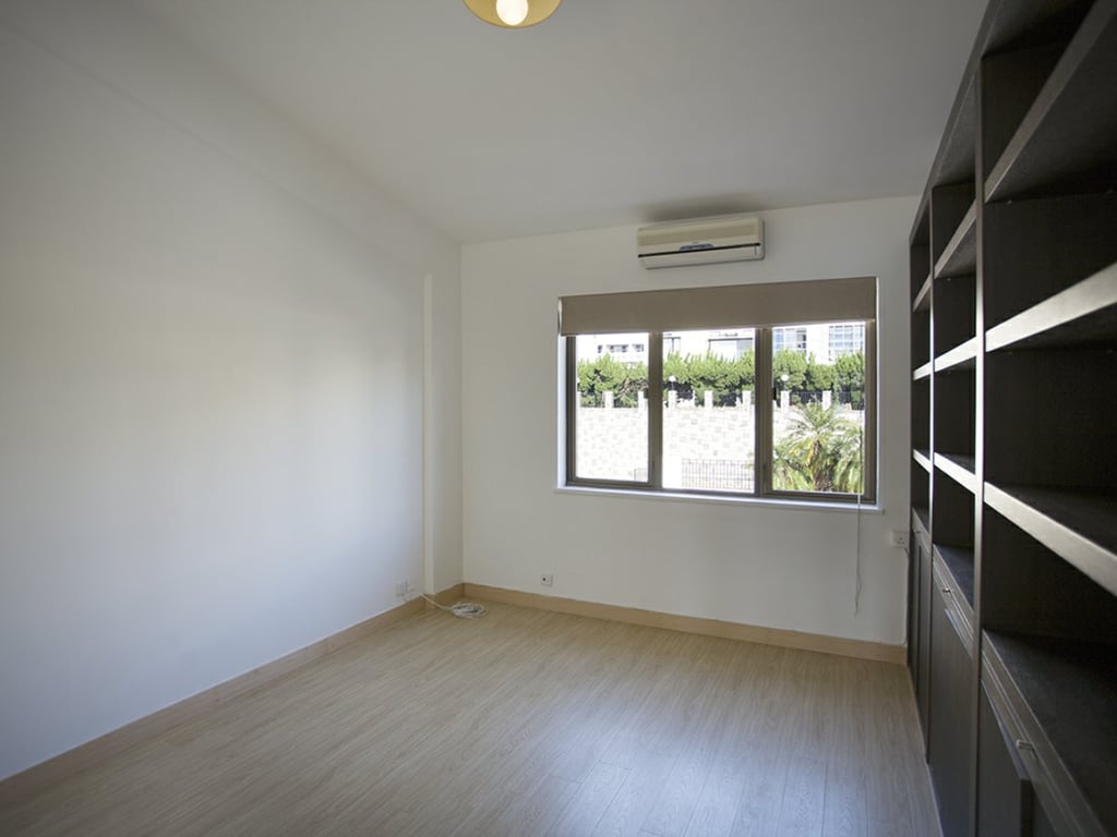 19-25 Horizon Drive
