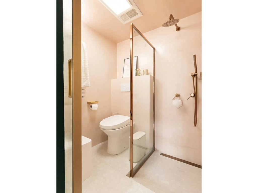 https://img.propertyraptor.com/cdn-cgi/imagedelivery/KD5bF_AFL0JDTbKLWF7z9g/ap8/ap8_001/hornet/prp/img/8c0cc09c0577a41e59a4fa7b35727f68.jpg/public