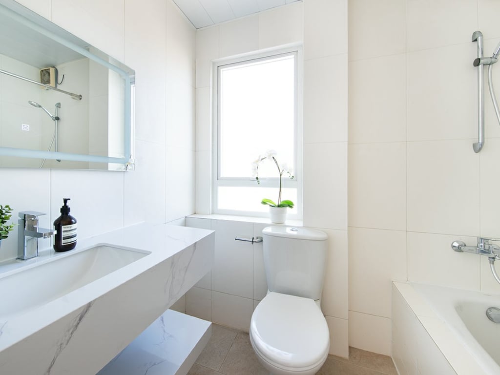 https://img.propertyraptor.com/cdn-cgi/imagedelivery/KD5bF_AFL0JDTbKLWF7z9g/ap8/ap8_001/hornet/prp/img/8c6be337fdf7d3b1d9468627c35e05c7.jpg/public